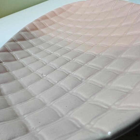 Set of Easter plates serving dishes pink and white Easter bunny Easter Egg decor - Picture 7 of 11